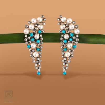 Aratiles granulation with akoya pearls, turquoise, and diamonds
